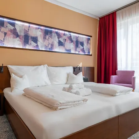 Aurora 4*