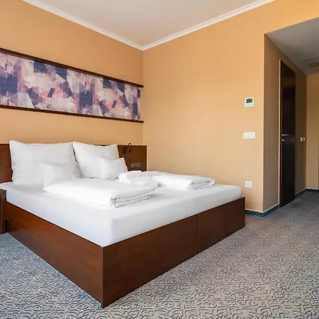 Aurora 4* Miskolc