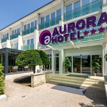 מלון Aurora 4*