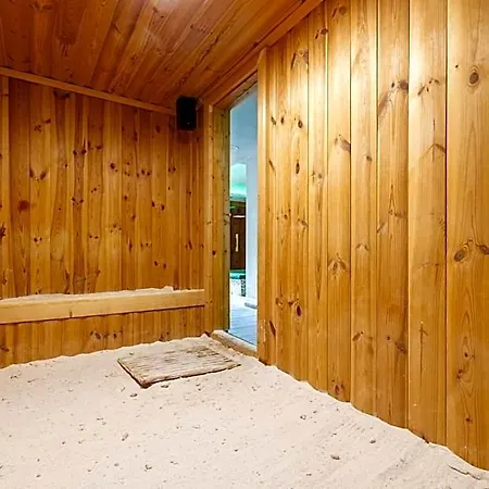 Aurora 4* Miskolc